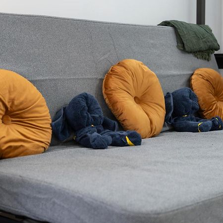 BurtonModern 4 Bed House-Free Parkingアパートメント エクステリア 写真