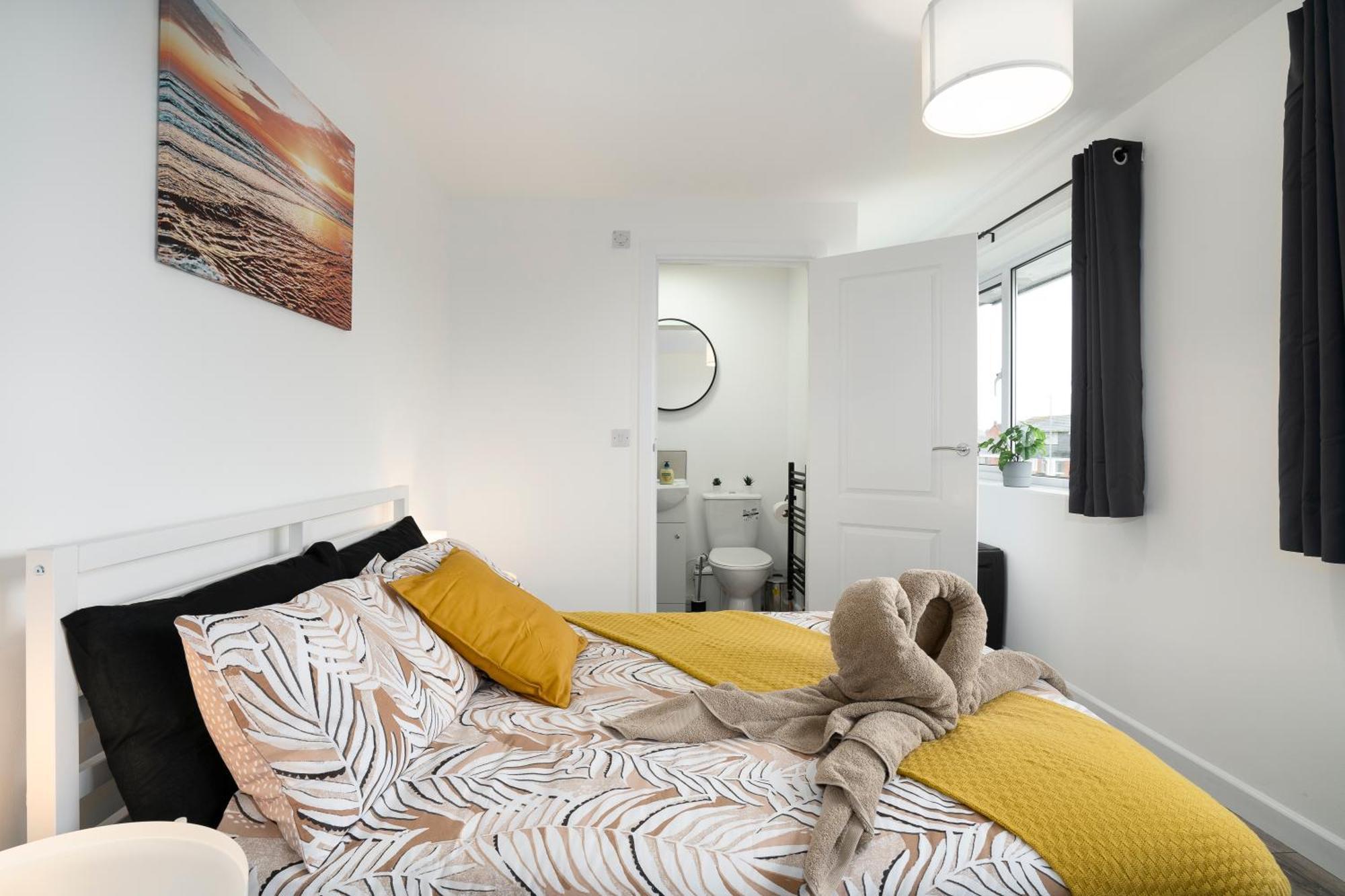 BurtonModern 4 Bed House-Free Parkingアパートメント エクステリア 写真